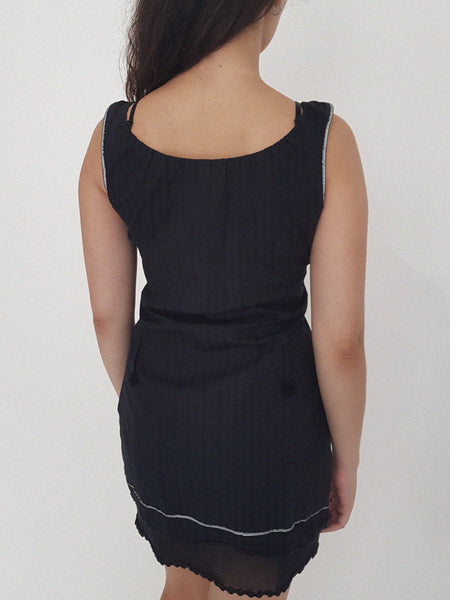 2000 DRESS