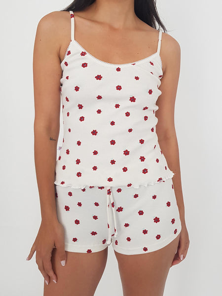 IRIS SHORTS // red daisy