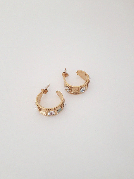 EARRING // hoops