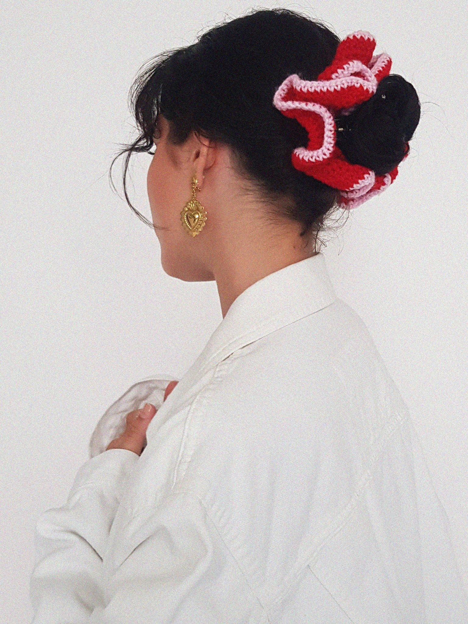 HANDMADE SCRUNCHIE RED
