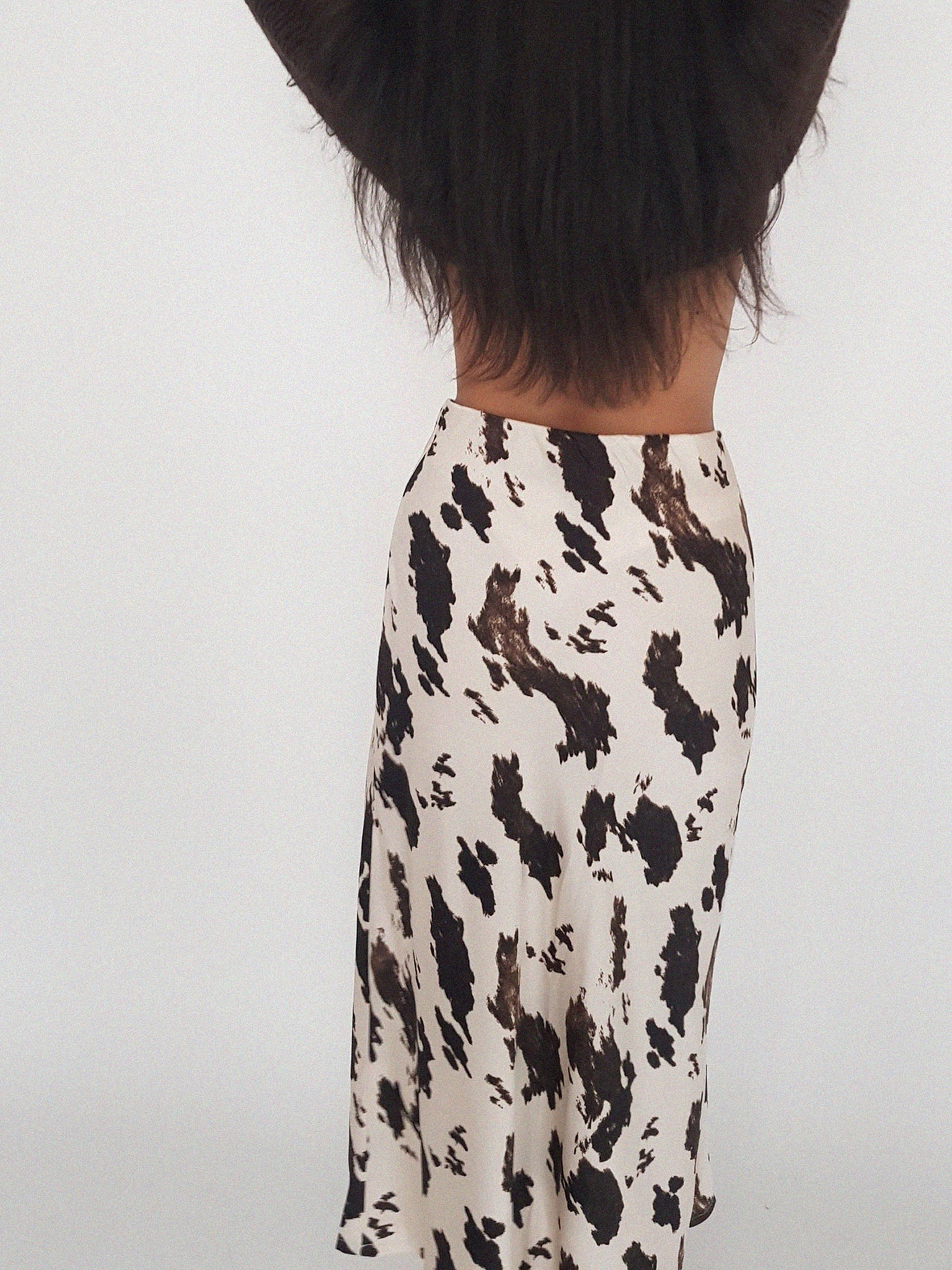 SHINNING SKIRT // COW