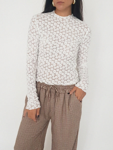 FLOWER TURTLENECK // white