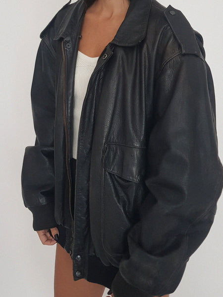 LEATHER COAT // 2038