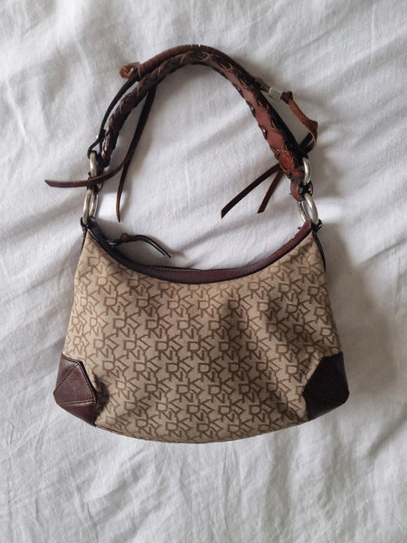VINTAGE BAG DNKY