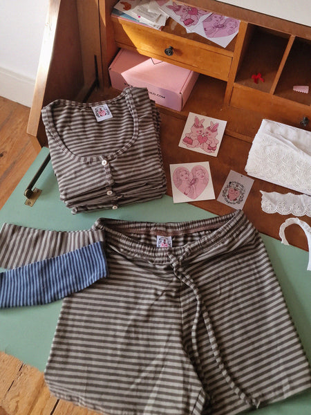 SHORTS JOLI   // stripes