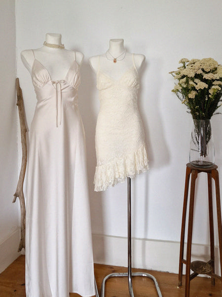 MAGNI DRESS // pearl