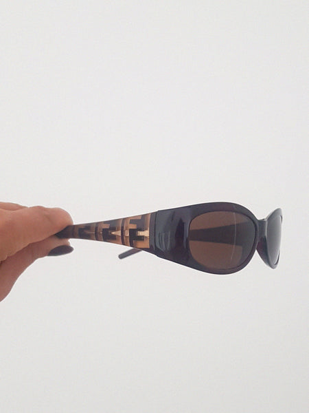 FENDI SUNNIES