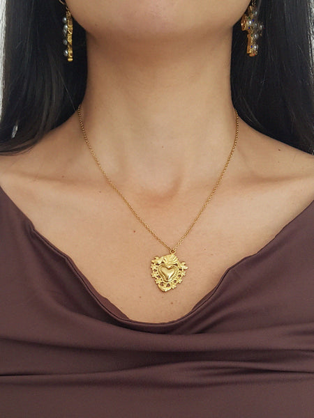 FIRE HEART // necklace