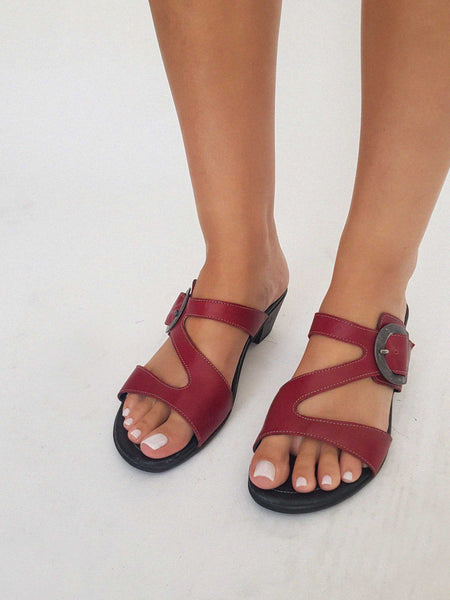 2000'S SANDALS