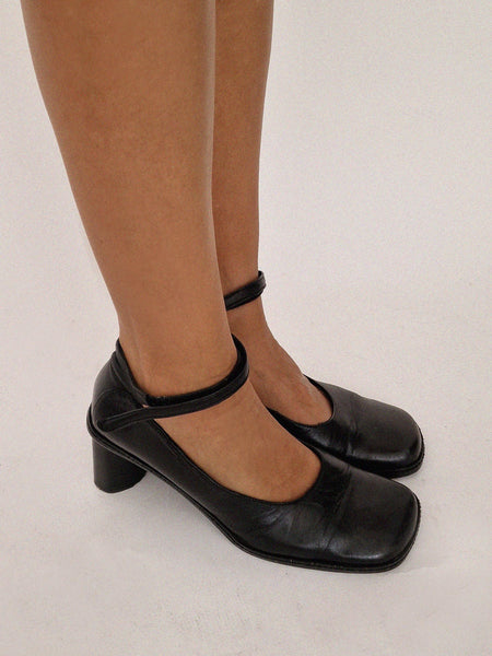 SANDALS 90S