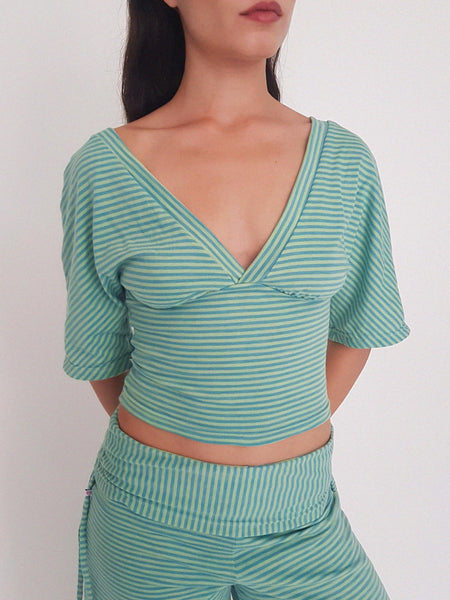 APPLE TOP // menta