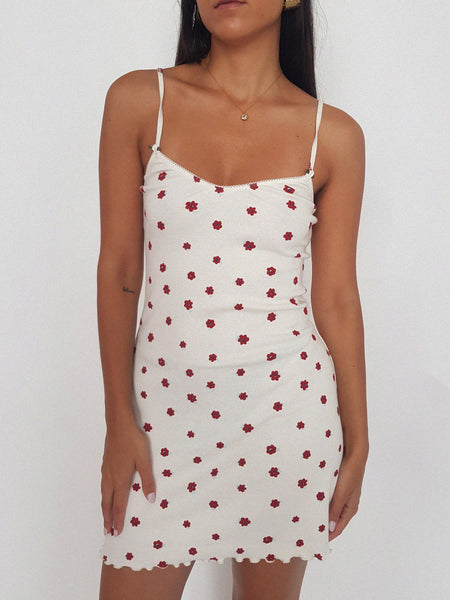 DRESS ROSE // rose daisy