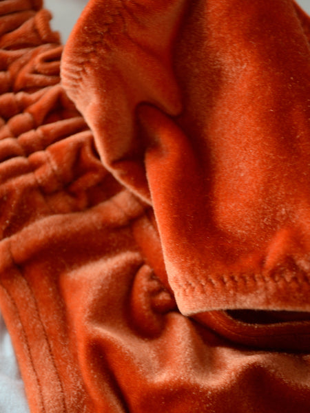 FLUFFY TOP //  velvet