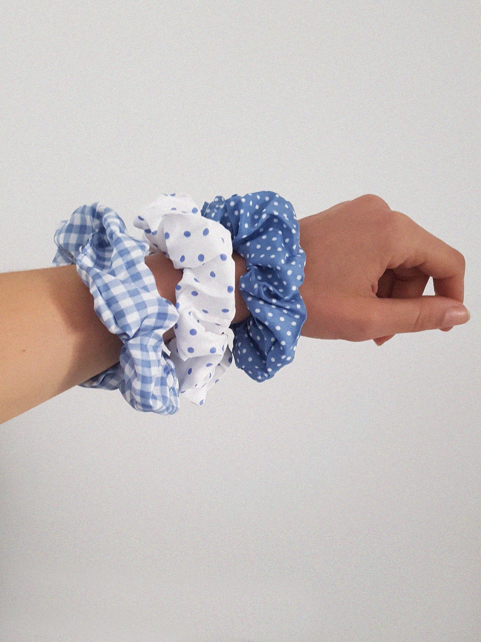 BABY SCRUNCHIES