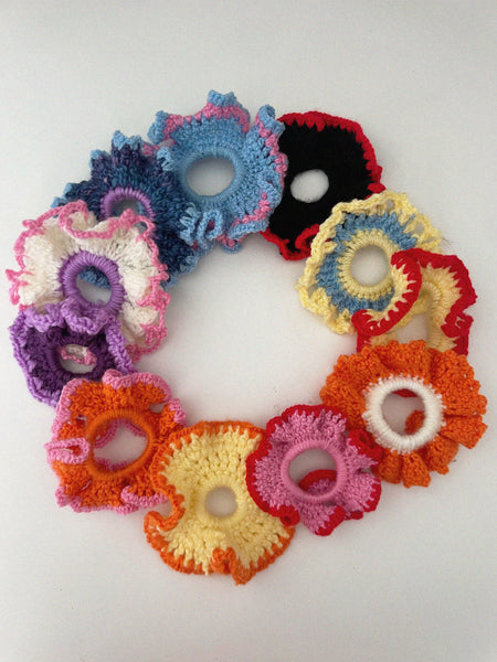 HANDMADE SCRUNCHIE RED