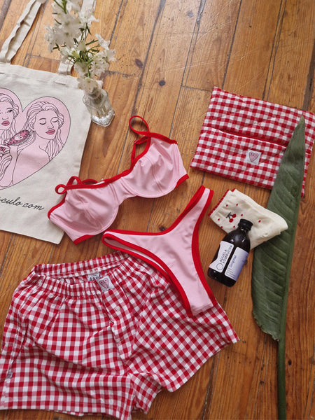 BEAUTY BAG red vichy // 4 sizes