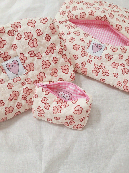 BEAUTY BAG // 4 sizes