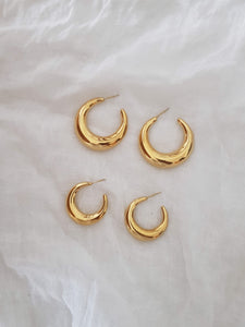 MOONY SMALL // earrings (stainless)